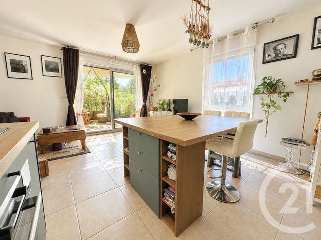 Appartement 3 pièces 60 m² · à Saint-Cyr-sur-Mer · 60 m² · 380 000 €