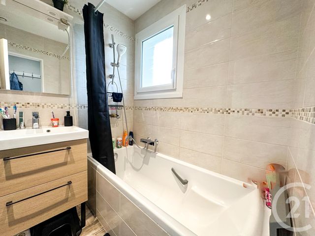 Maison à vendre - 6 pièces - 137,07 m2 - Annebault - 14 - BASSE-NORMANDIE