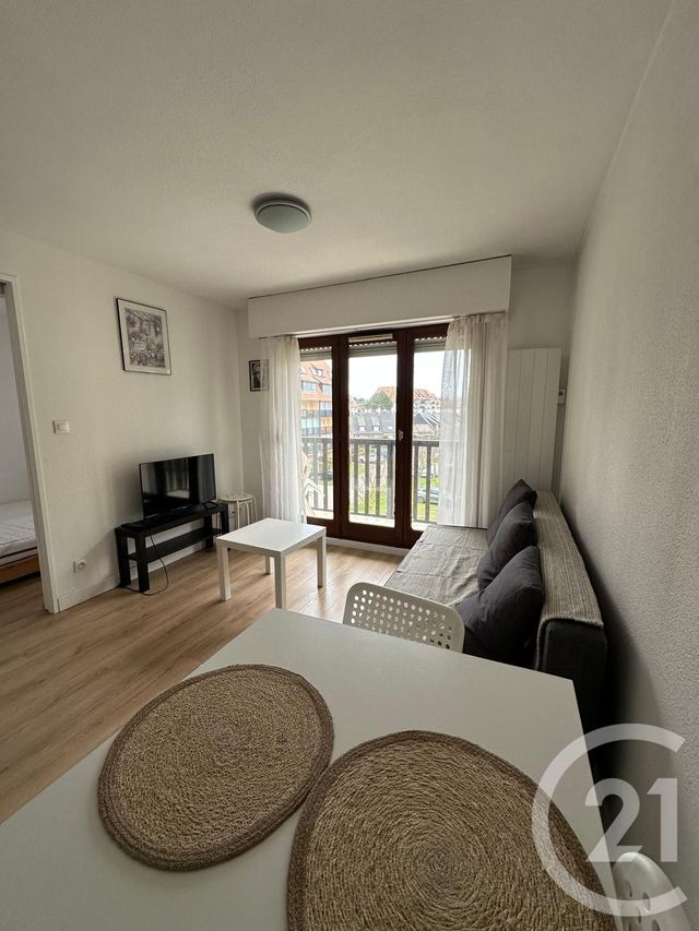 Appartement F2 &agrave; louer - 2 pi&egrave;ces - 23 m2 - Villers Sur Mer - 14 - BASSE-NORMANDIE