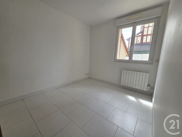 Appartement à vendre - 4 pièces - 86 m2 - Blonville Sur Mer - 14 - BASSE-NORMANDIE