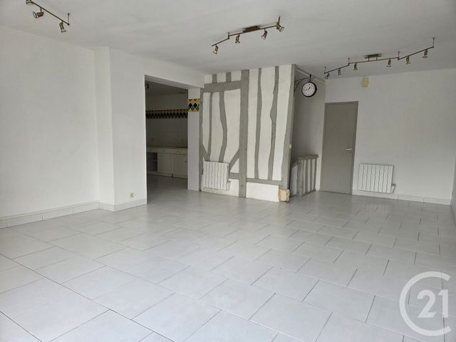 Appartement à vendre - 4 pièces - 86 m2 - Blonville Sur Mer - 14 - BASSE-NORMANDIE
