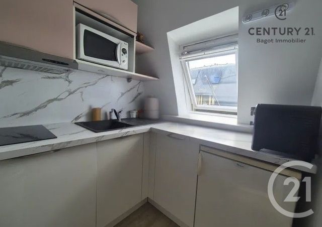 Appartement &agrave; louer - 2 pi&egrave;ces - 24,75 m2 - Villers Sur Mer - 14 - BASSE-NORMANDIE