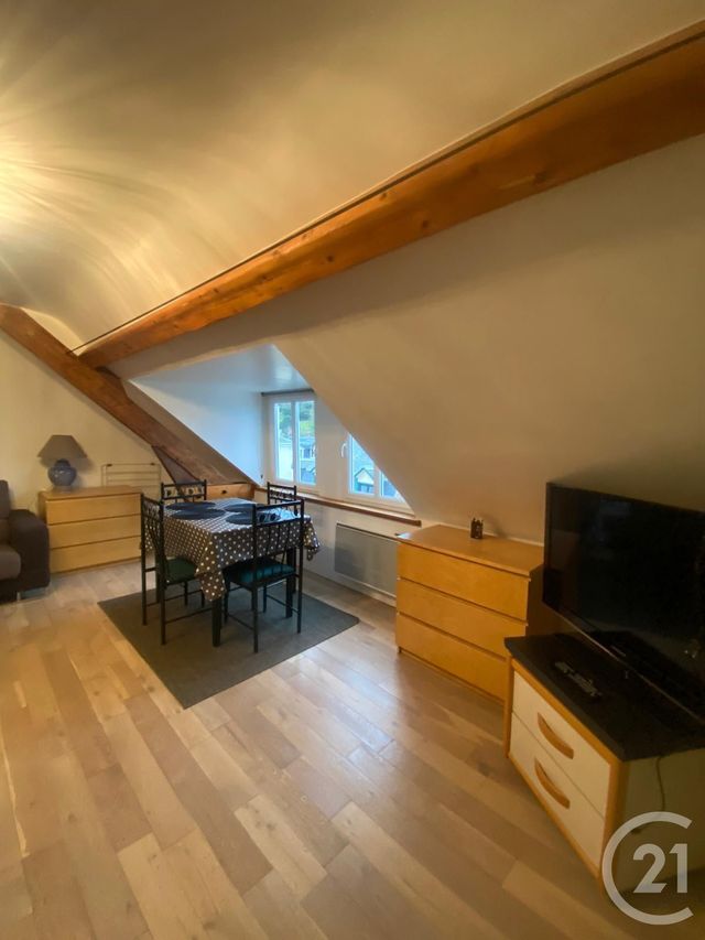 Appartement F1 à louer - 1 pièce - 30,55 m2 - Villers Sur Mer - 14 - BASSE-NORMANDIE