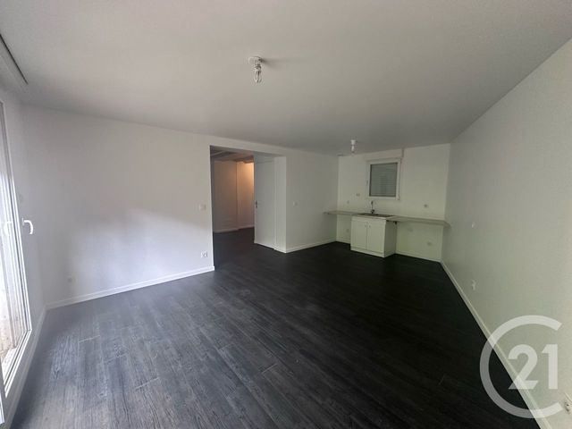 Maison &agrave; louer - 5 pi&egrave;ces - 65 m2 - Villers Sur Mer - 14 - BASSE-NORMANDIE