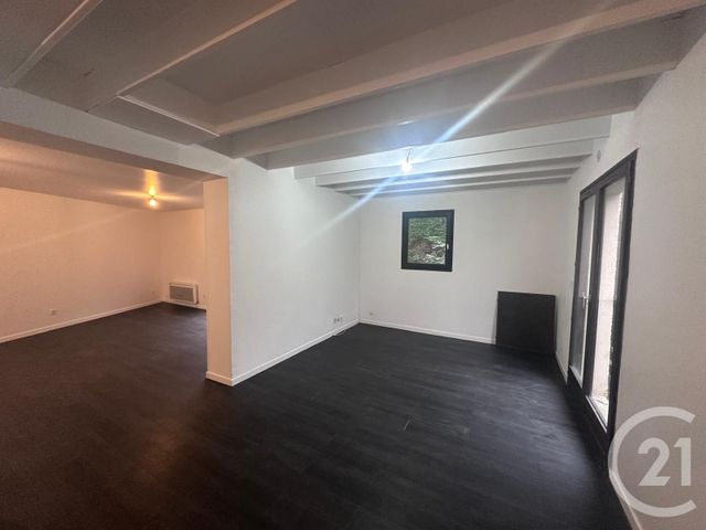 Maison &agrave; louer - 5 pi&egrave;ces - 65 m2 - Villers Sur Mer - 14 - BASSE-NORMANDIE