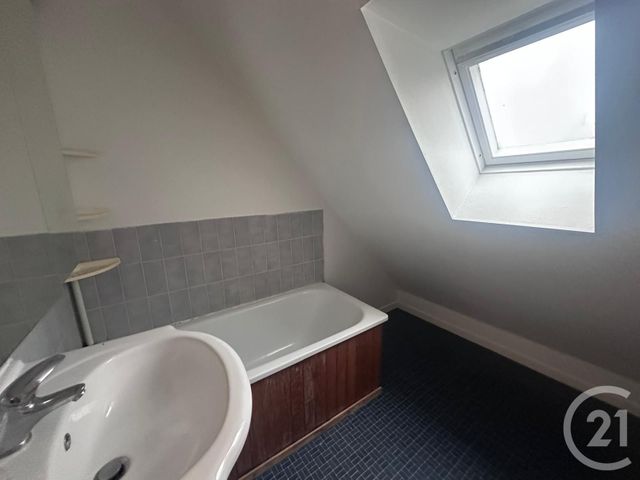 Maison &agrave; louer - 5 pi&egrave;ces - 65 m2 - Villers Sur Mer - 14 - BASSE-NORMANDIE