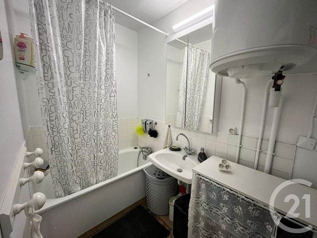 Appartement T2 &agrave; louer - 2 pi&egrave;ces - 36 m2 - Villers Sur Mer - 14 - BASSE-NORMANDIE