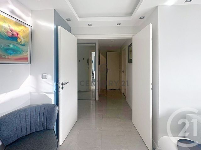 Appartement &agrave; louer - 2 pi&egrave;ces - 55 m2 - Deauville - 14 - BASSE-NORMANDIE