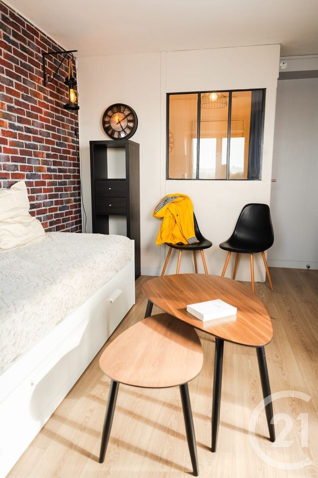 Appartement Studio &agrave; louer - 1 pi&egrave;ce - 20,40 m2 - Blonville Sur Mer - 14 - BASSE-NORMANDIE
