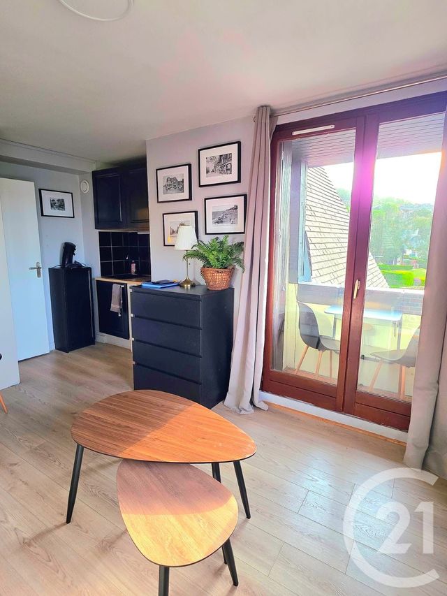 Appartement Studio &agrave; louer - 1 pi&egrave;ce - 20,40 m2 - Blonville Sur Mer - 14 - BASSE-NORMANDIE