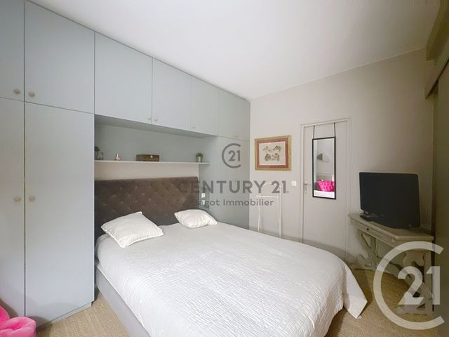 Appartement &agrave; louer - 5 pi&egrave;ces - 70 m2 - Tourgeville - 14 - BASSE-NORMANDIE