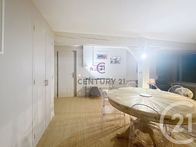 Appartement &agrave; louer - 5 pi&egrave;ces - 70 m2 - Tourgeville - 14 - BASSE-NORMANDIE