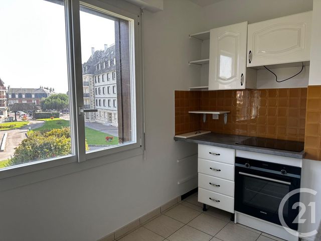 Appartement F3 à louer - 3 pièces - 75,71 m2 - Blonville Sur Mer - 14 - BASSE-NORMANDIE