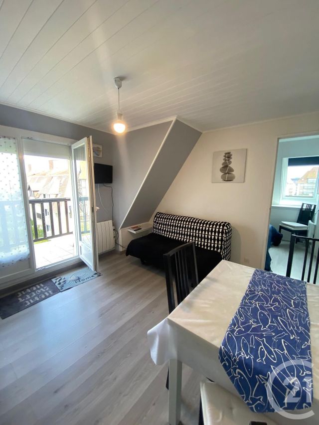 Appartement &agrave; louer - 2 pi&egrave;ces - 28 m2 - Villers Sur Mer - 14 - BASSE-NORMANDIE