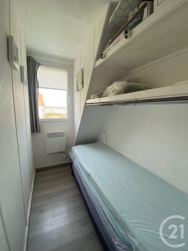 Appartement &agrave; louer - 2 pi&egrave;ces - 28 m2 - Villers Sur Mer - 14 - BASSE-NORMANDIE