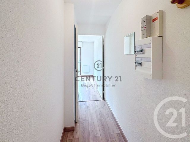 Appartement F2 &agrave; louer - 2 pi&egrave;ces - 24,87 m2 - Villers Sur Mer - 14 - BASSE-NORMANDIE