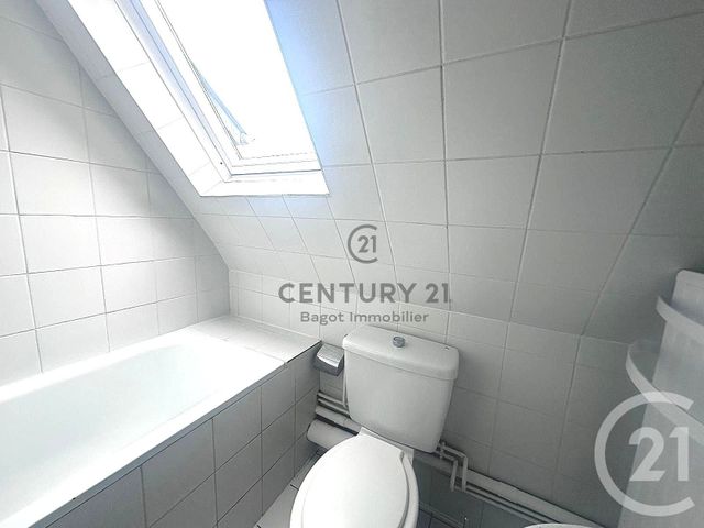 Appartement F2 &agrave; louer - 2 pi&egrave;ces - 28,90 m2 - Villers Sur Mer - 14 - BASSE-NORMANDIE