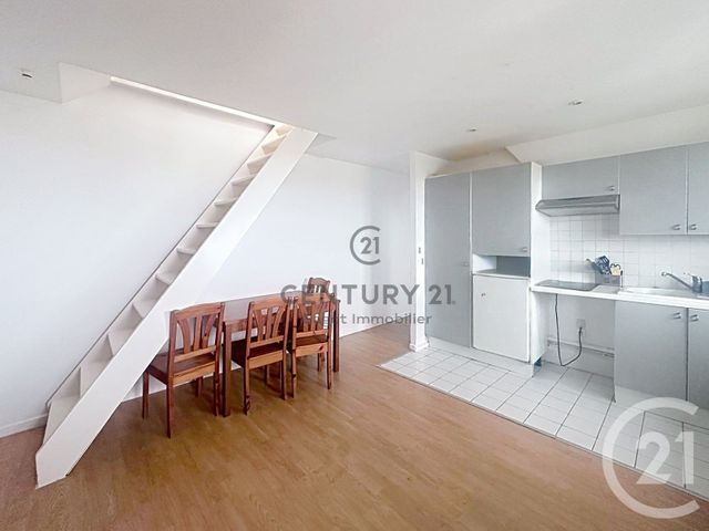 Appartement F2 &agrave; louer - 2 pi&egrave;ces - 28,90 m2 - Villers Sur Mer - 14 - BASSE-NORMANDIE