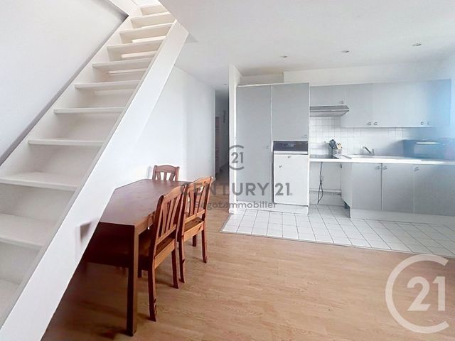 Appartement F2 &agrave; louer - 2 pi&egrave;ces - 28,90 m2 - Villers Sur Mer - 14 - BASSE-NORMANDIE