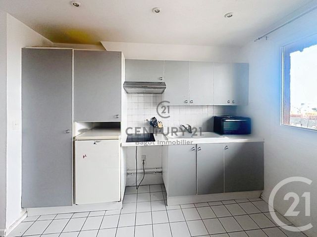 Appartement F2 &agrave; louer - 2 pi&egrave;ces - 28,90 m2 - Villers Sur Mer - 14 - BASSE-NORMANDIE