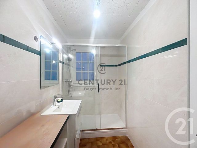 Appartement F2 &agrave; louer - 2 pi&egrave;ces - 36,86 m2 - Villers Sur Mer - 14 - BASSE-NORMANDIE