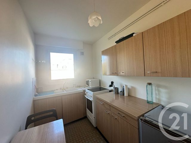 Appartement F1 &agrave; louer - 1 pi&egrave;ce - 35 m2 - Villers Sur Mer - 14 - BASSE-NORMANDIE