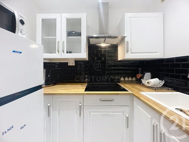 Appartement F2 &agrave; louer - 2 pi&egrave;ces - 35,71 m2 - Villers Sur Mer - 14 - BASSE-NORMANDIE