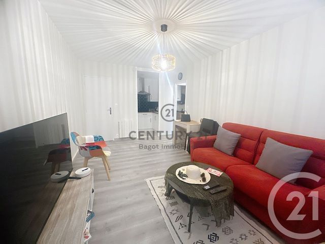 Appartement F2 &agrave; louer - 2 pi&egrave;ces - 35,71 m2 - Villers Sur Mer - 14 - BASSE-NORMANDIE