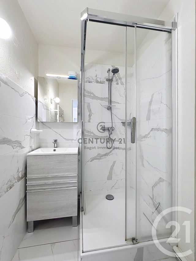 Appartement &agrave; louer - 2 pi&egrave;ces - 23 m2 - Villers Sur Mer - 14 - BASSE-NORMANDIE