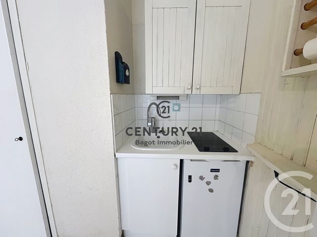 Appartement F1 &agrave; louer - 1 pi&egrave;ce - 18 m2 - Villers Sur Mer - 14 - BASSE-NORMANDIE