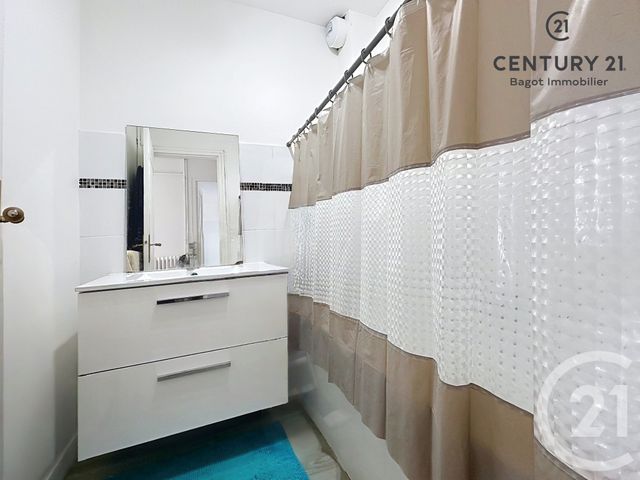 Appartement F3 bis &agrave; louer - 3 pi&egrave;ces - 68 m2 - Villers Sur Mer - 14 - BASSE-NORMANDIE
