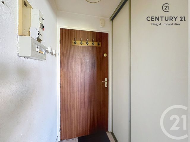 Appartement T2 &agrave; louer - 2 pi&egrave;ces - 22,42 m2 - Villers Sur Mer - 14 - BASSE-NORMANDIE