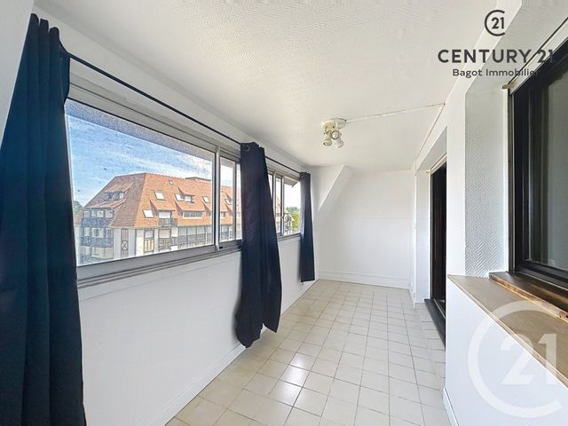 Appartement T2 &agrave; louer - 2 pi&egrave;ces - 22,42 m2 - Villers Sur Mer - 14 - BASSE-NORMANDIE