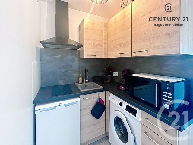 Appartement F2 &agrave; louer - 2 pi&egrave;ces - 24,55 m2 - Villers Sur Mer - 14 - BASSE-NORMANDIE