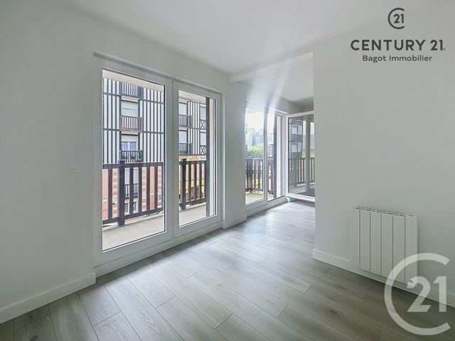 Appartement F3 &agrave; louer - 3 pi&egrave;ces - 47,73 m2 - Deauville - 14 - BASSE-NORMANDIE