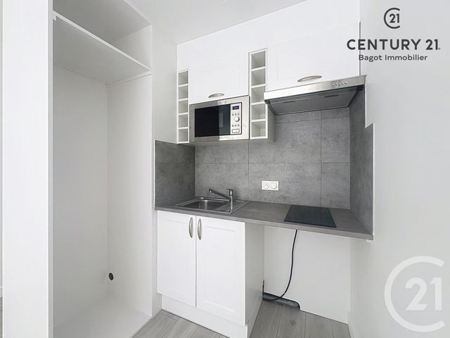 Appartement F3 &agrave; louer - 3 pi&egrave;ces - 47,73 m2 - Deauville - 14 - BASSE-NORMANDIE
