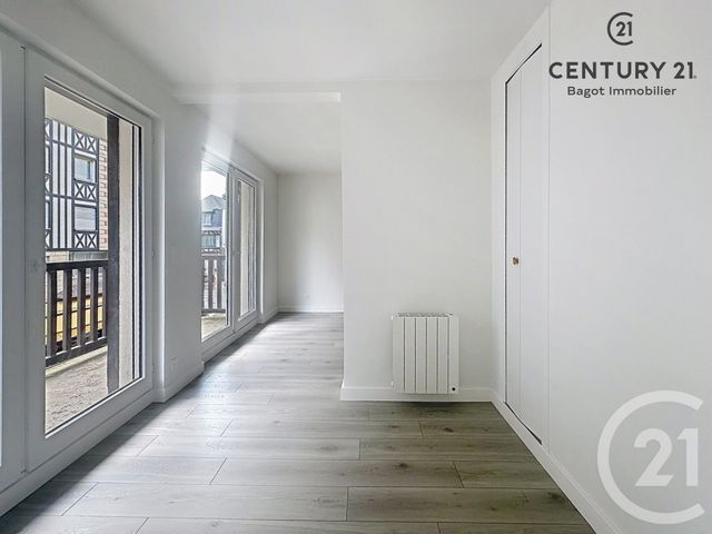 Appartement F3 &agrave; louer - 3 pi&egrave;ces - 47,73 m2 - Deauville - 14 - BASSE-NORMANDIE