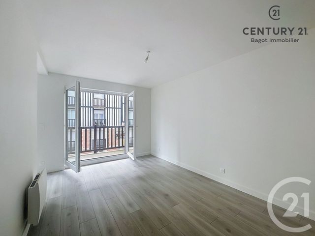 Appartement F3 &agrave; louer - 3 pi&egrave;ces - 47,73 m2 - Deauville - 14 - BASSE-NORMANDIE