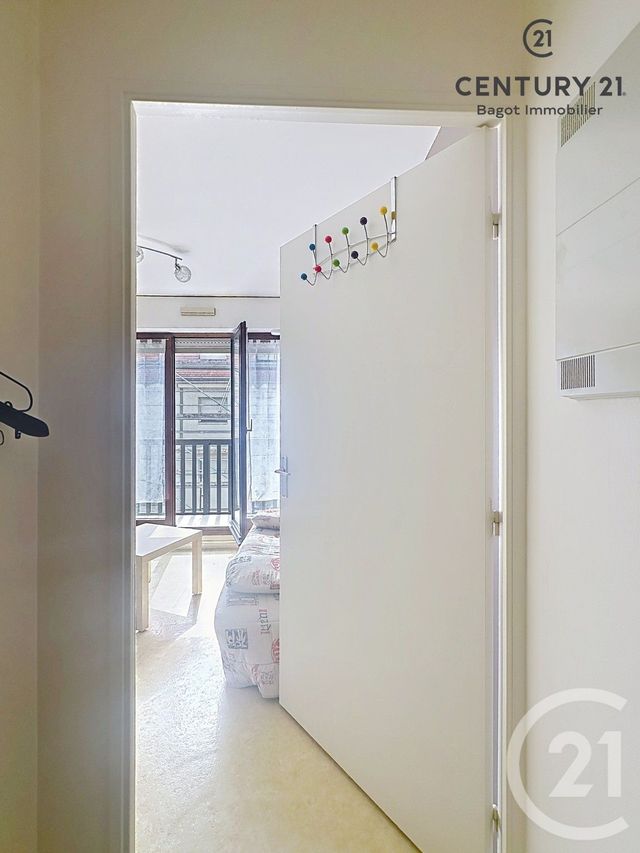 Appartement &agrave; louer - 2 pi&egrave;ces - 22 m2 - Villers Sur Mer - 14 - BASSE-NORMANDIE