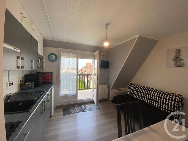 Appartement F2 + cabine &agrave; louer - 2 pi&egrave;ces - 28 m2 - Villers Sur Mer - 14 - BASSE-NORMANDIE