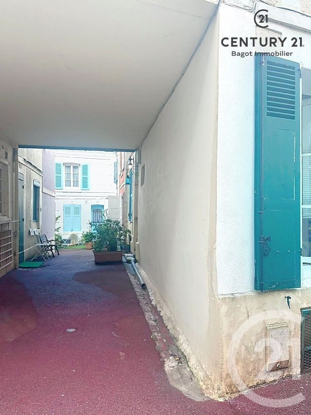 Maison &agrave; louer - 3 pi&egrave;ces - 50 m2 - Trouville Sur Mer - 14 - BASSE-NORMANDIE