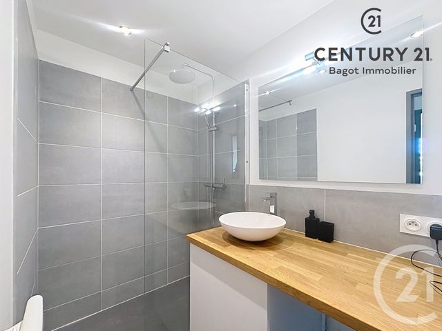 Appartement F2 &agrave; louer - 2 pi&egrave;ces - 36 m2 - Villers Sur Mer - 14 - BASSE-NORMANDIE