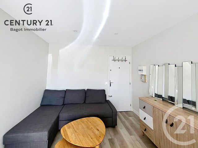 Appartement &agrave; louer - 3 pi&egrave;ces - 36 m2 - Villers Sur Mer - 14 - BASSE-NORMANDIE