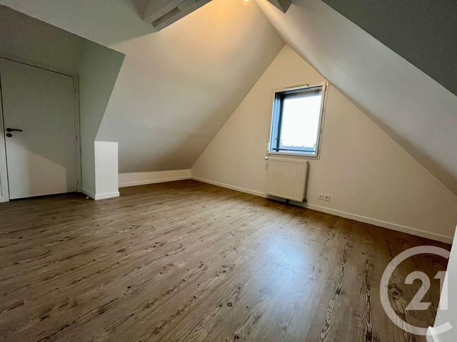Appartement F4 &agrave; louer - 4 pi&egrave;ces - 89 m2 - St Pierre Quiberon - 56 - BRETAGNE