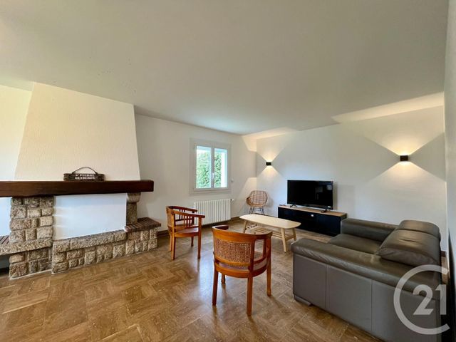 Maison &agrave; louer - 5 pi&egrave;ces - 104,95 m2 - St Pierre Quiberon - 56 - BRETAGNE