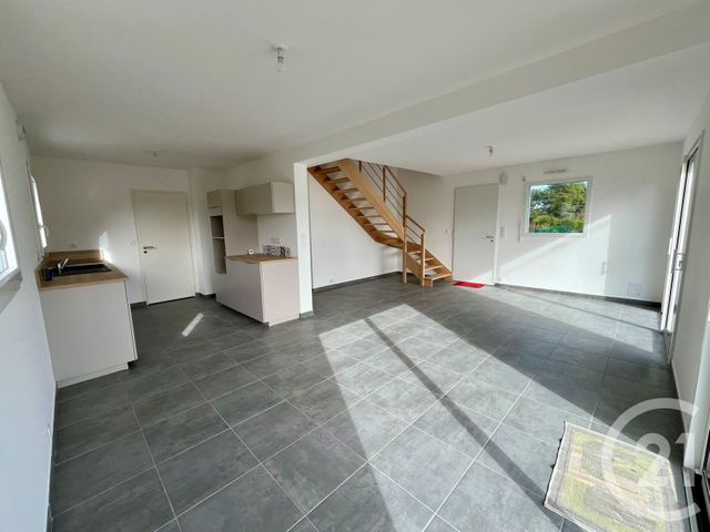 Maison &agrave; louer - 4 pi&egrave;ces - 85 m2 - St Pierre Quiberon - 56 - BRETAGNE