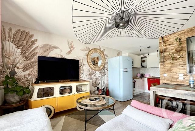 Appartement Studio &agrave; louer - 1 pi&egrave;ce - 37 m2 - Carnac - 56 - BRETAGNE