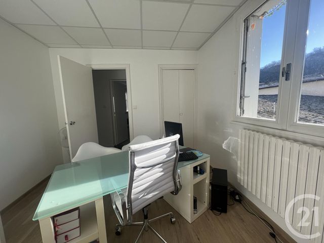 Bureaux à louer - 10.21 m2 - 09 - Ariege