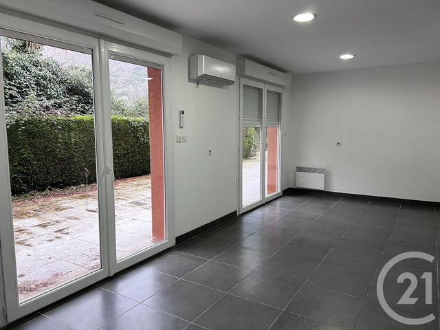 Appartement Local à louer - 2 pièces - 76 m2 - Foix - 09 - MIDI-PYRENEES