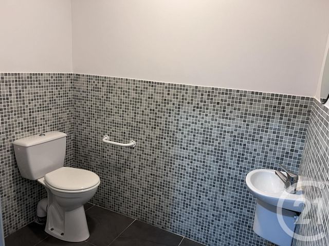 Appartement Local à louer - 2 pièces - 76 m2 - Foix - 09 - MIDI-PYRENEES